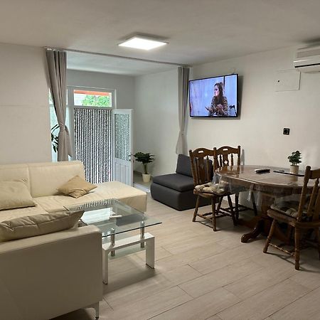 Duplex Apartment With Private Swimming Pool Preko Buitenkant foto