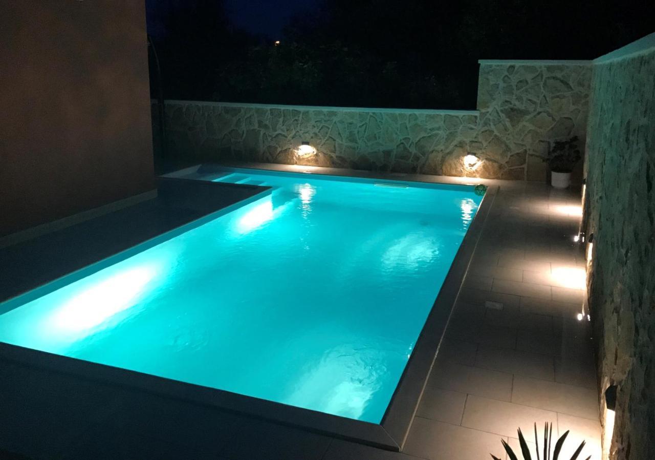 Duplex Apartment With Private Swimming Pool Preko Buitenkant foto