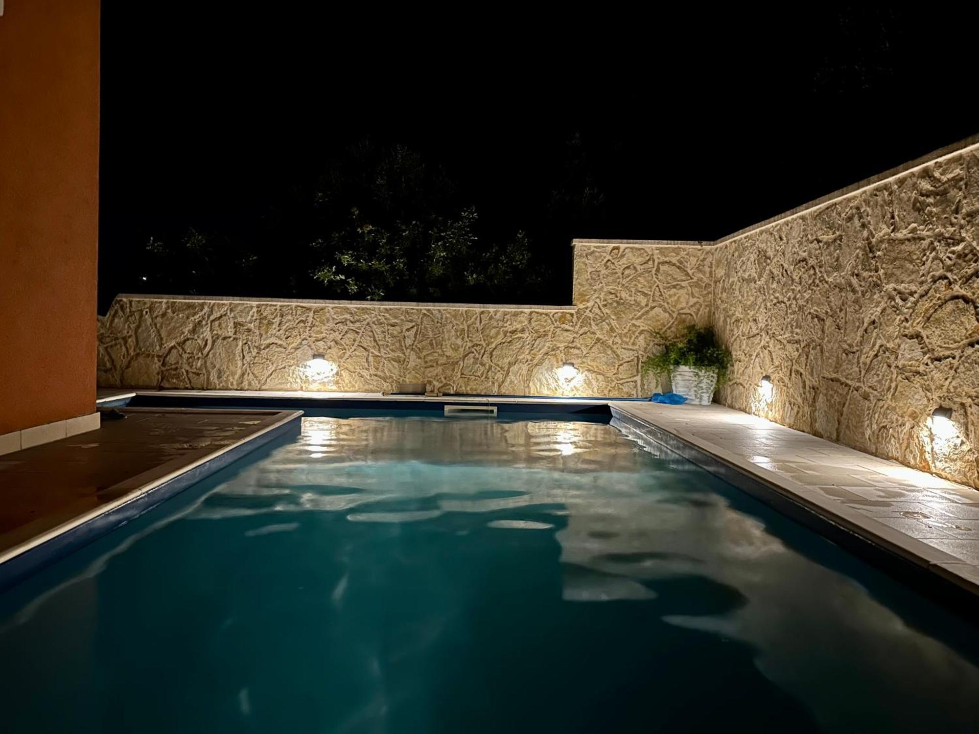 Duplex Apartment With Private Swimming Pool Preko Buitenkant foto